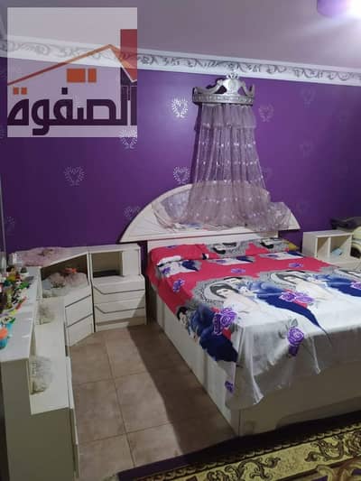 شقه للايجار المفروش كورنيش النيل بجانب مستشفي السلام الدولي خطوات للكورنيش وكل الخدمات والمواصلات