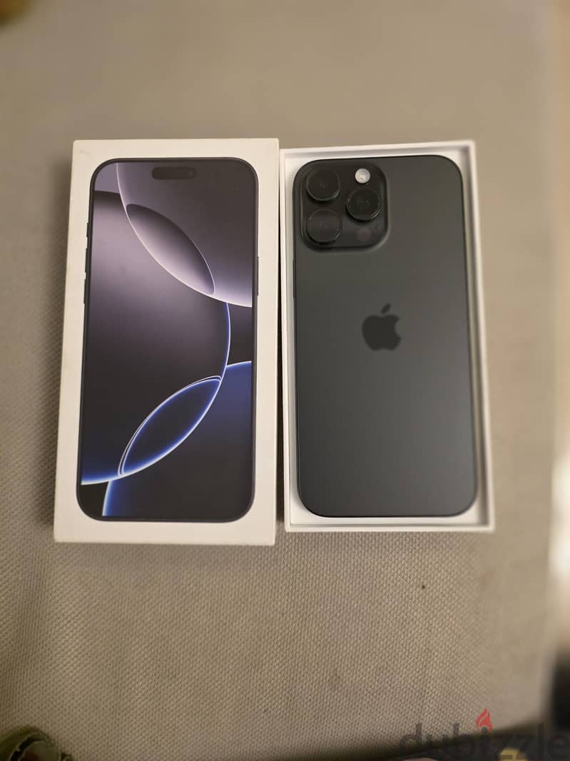 Apple - iPhone 16 Pro Max 2