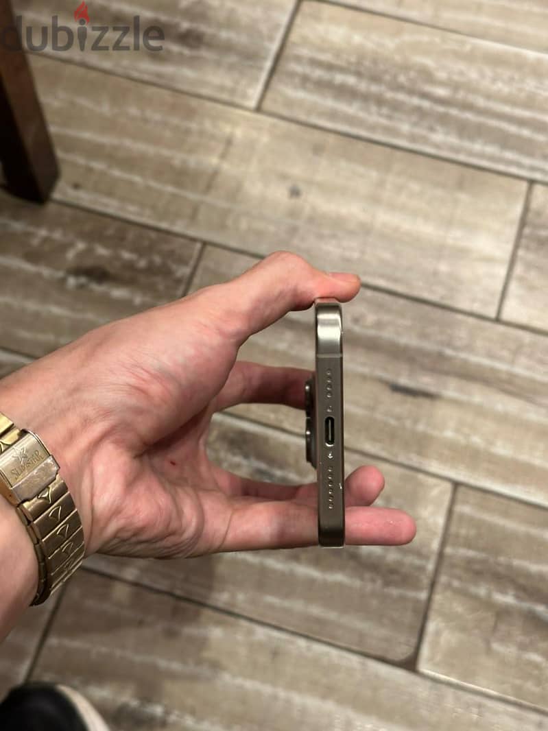 iphone 15 pro max 2