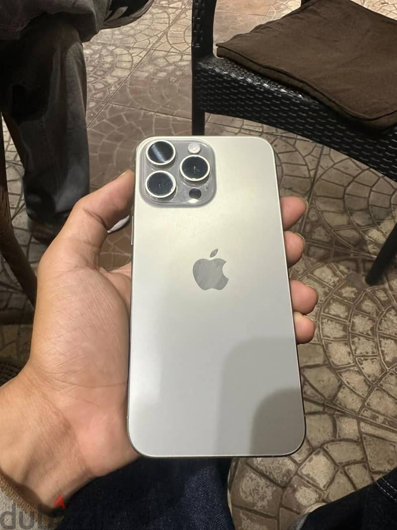 iphone 15 pro max 6