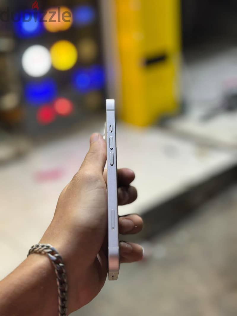 Apple - iPhone 13 1