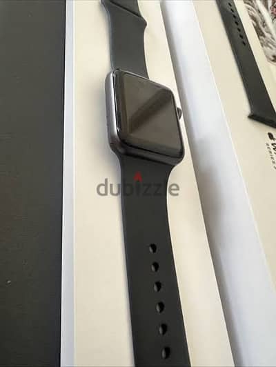 Apple Watch Series 3 - ممتازة