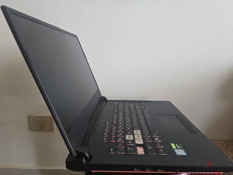 asus rog strix g15 1