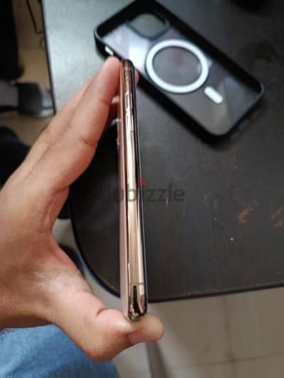 آبل - آيفون 11 برو