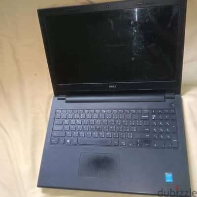 للبيع لاب توب قطع غيار مع ٢ شاحن ( شاحن أصلي) و هارد ssd ورامات ٨ جيجا