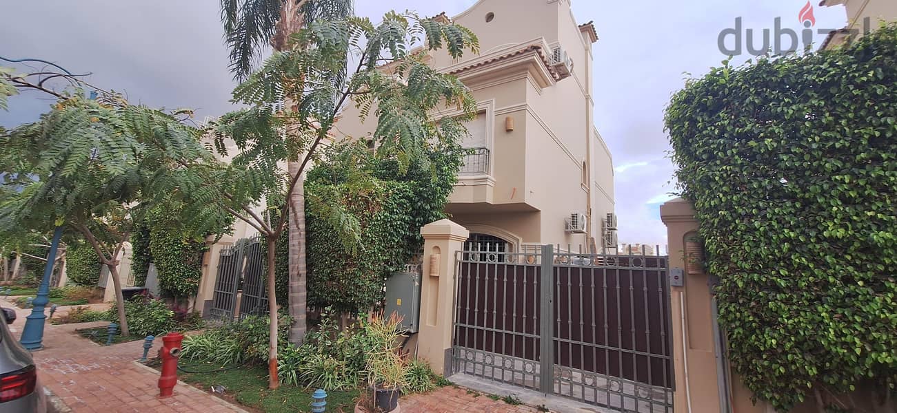Stand alone villa Patio 6 0 Stand alone villa Patio 6 0