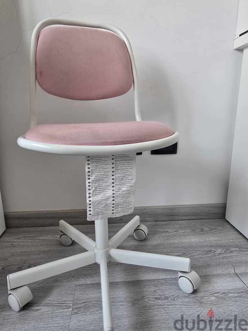 Desk Chair 3