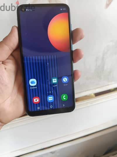 Samsung M11