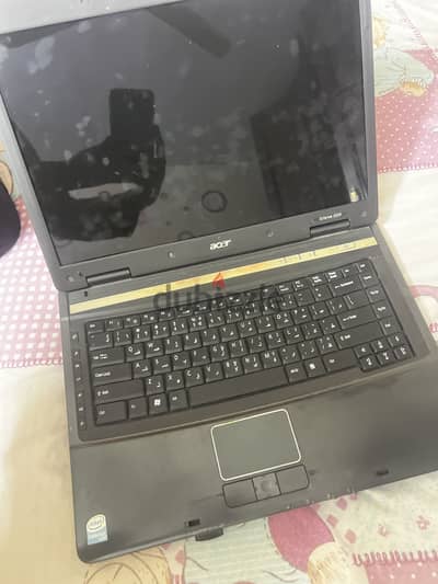 لاب توب Acer Extensa بحالة جيدة للبيع