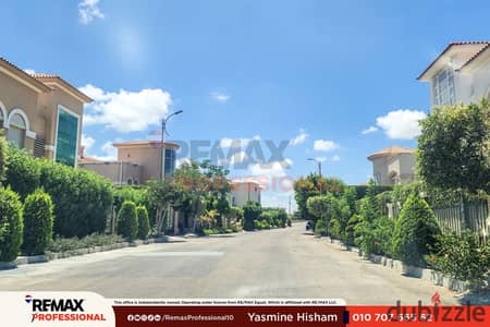 فيو مفتوح على اكبر لاند سكيب فيلا ستاند الون للبيع في اليكس ويست