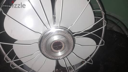 مروحه توشيبا جديده لم تستخدم والتواصل عن طريق 01559968221