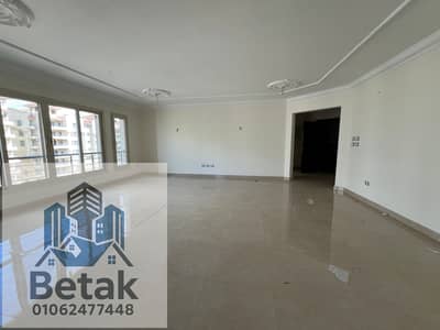 Apartment for sale 245m Anthonyadis City Smouha 4 rooms open view ultra super lux