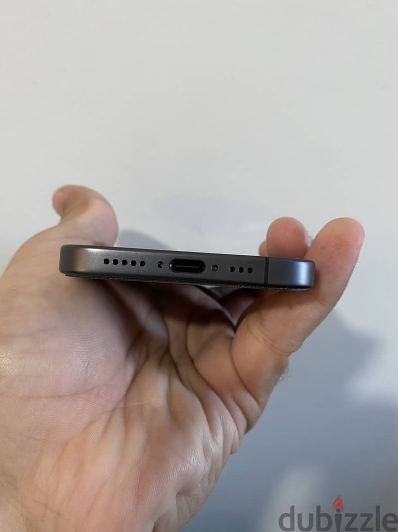 Apple - iPhone 17 1