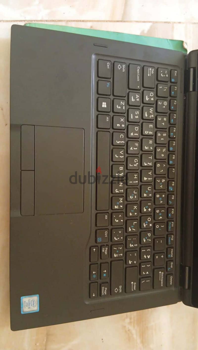 LAP TOP Dell 7390 1