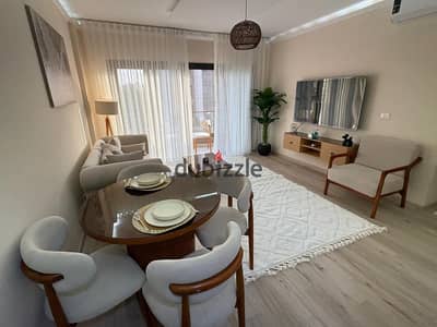 فرصة رائعة للسكن بمدينتي  B15 اسبوعي  مساحه 100 متر 2 غرفه  2 حمام فيو جاردن فرصه رائعه جدا جدا للسكن بمدينتي قريبه جدا من الخدمات فرصة ممتازة للسكن بمدينتي   مطلوب اسبوعي 19,400 وعلى حسب. المده