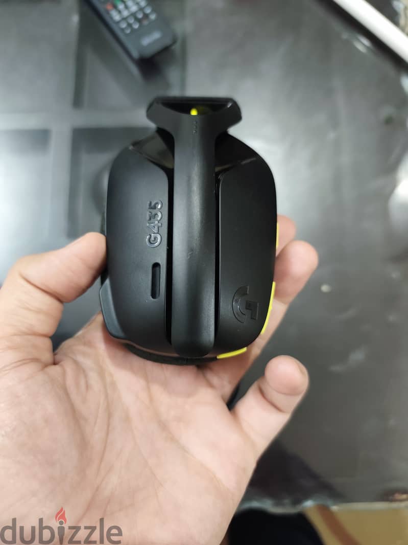 Logitech G321 Lightspeed Wireless Gaming Headset 1
