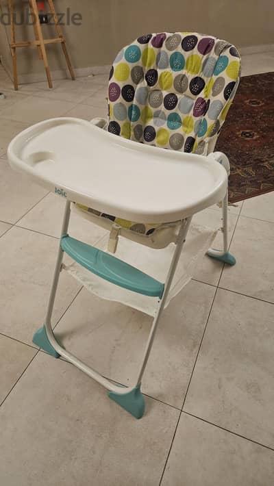 baby chair Joie like new