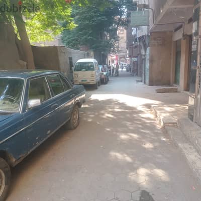 مخزن نظيف ينفع محل بارقي مكان في حدائق القبه مصر والسودان جانبي منه