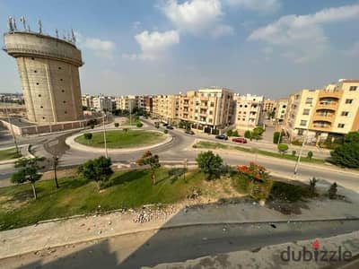 Apartment for sale in South Investors, minutes from the American University with an open sea view