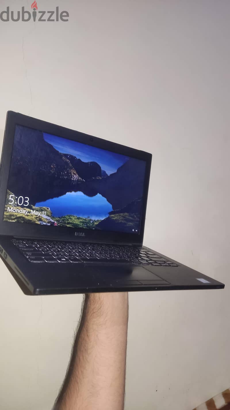 laptop Dell meni 2