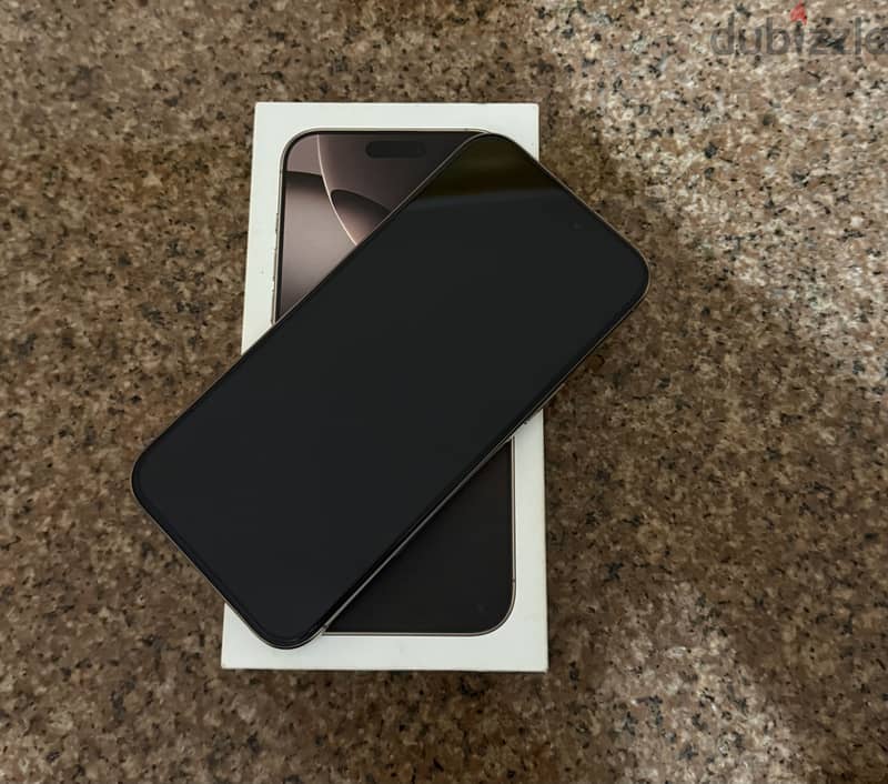 Apple - iPhone 16 Pro Max 1