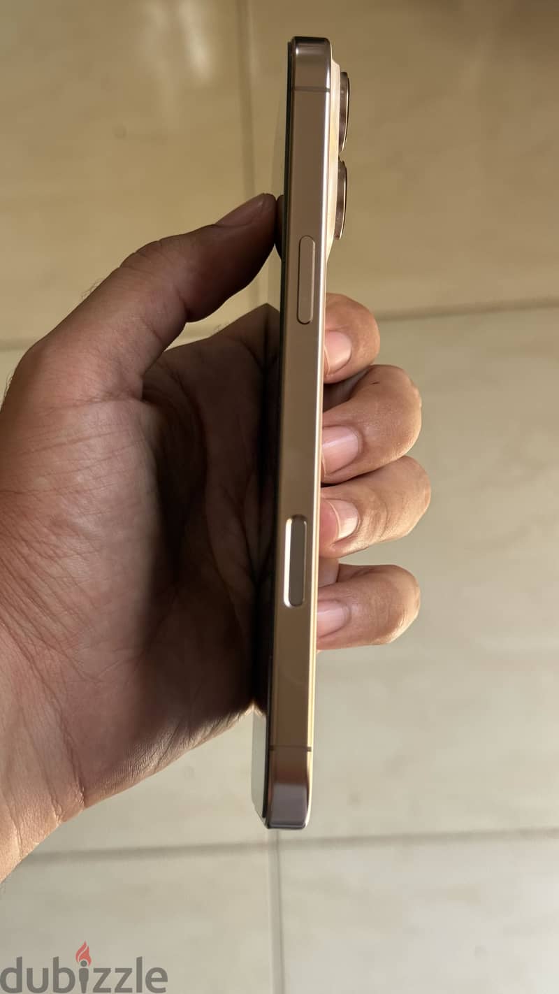 Apple - iPhone 16 Pro Max 2