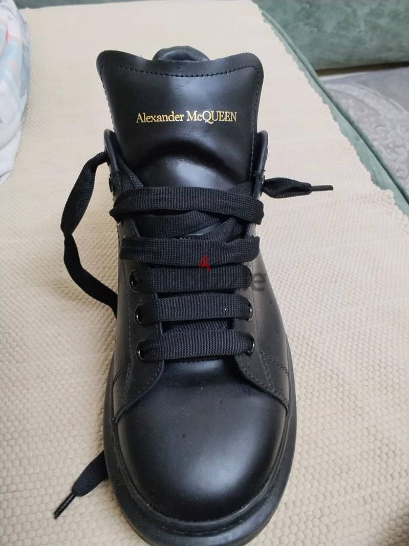 Alexender MCqueen 3