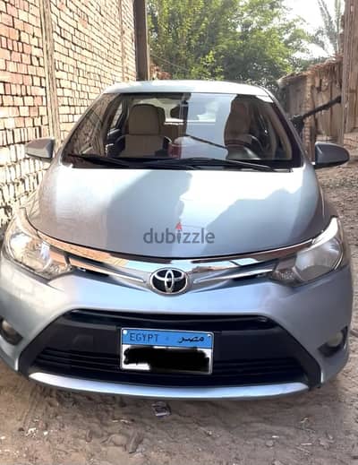 تويوتا ياريس 2015