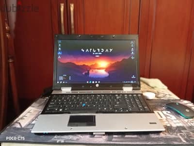 للبيع محطة عمل متكاملة HP حالة نادرة - EliteBook 8540p جداً