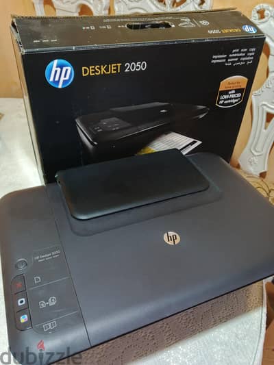 للبيع طابعة HP DeskJet 2050 جديده من الكويت ‼