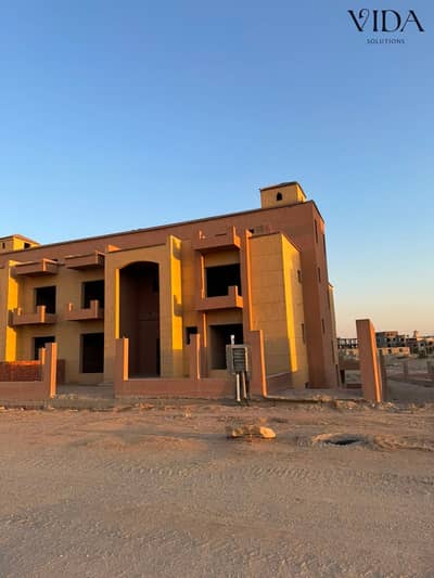 توين هاوس للبيع في كمبوند دريم لاند في 6 اكتوبر