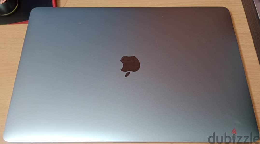 MACBOOK PRO 2018 1