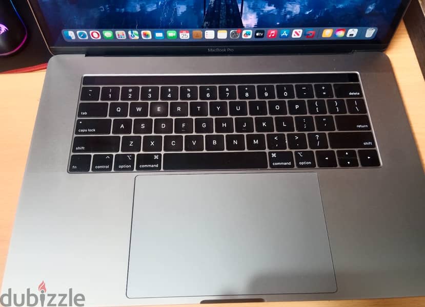 MACBOOK PRO 2018 3
