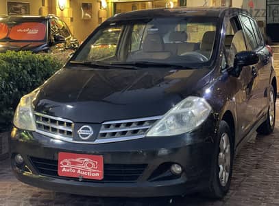 Nissan Tiida 2010