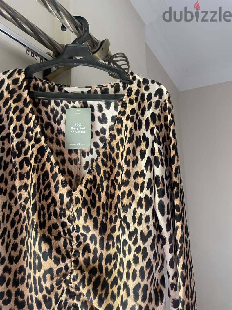 H&M leopard satin blouse 2