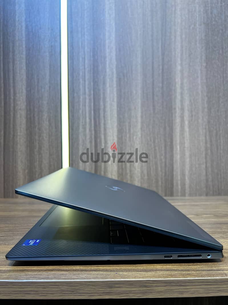 Dell precision 5560 2