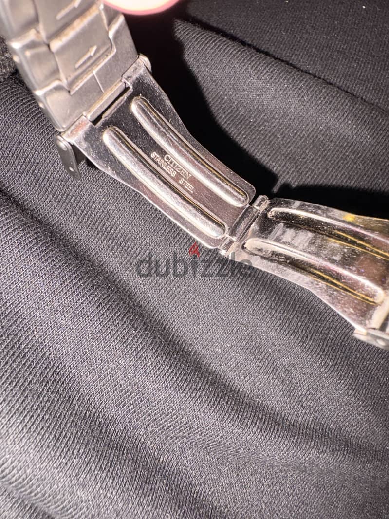 ساعه citizen اصلي 1