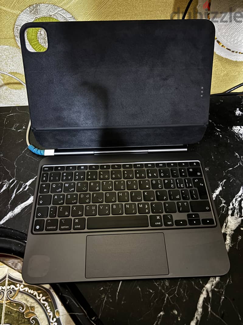 Apple Magic Keyboard 1