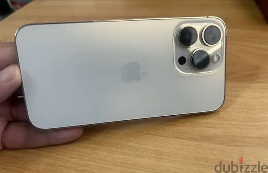 آبل - آيفون 13 برو 3