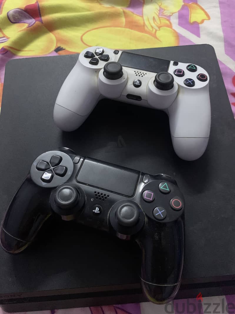 PS4 slim 2