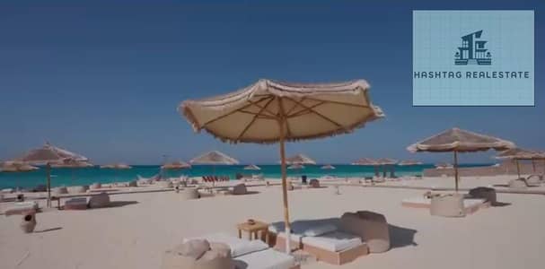 امتلك شاليه غرفة واحدة في NAIA BAY – رأس الحكمة واستمتع بحياة تجمع بين الهدوء، الفخامة، وسحر البحر في واحدة من أجمل وجهات الساحل الشمالي.