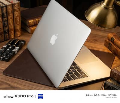 MacBook Air core i5 256 ram 8