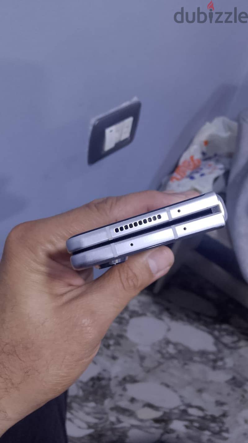 Samsung Z Fold 3 4