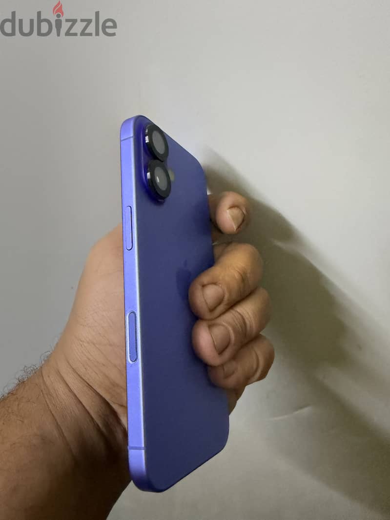 IPhone 16 2