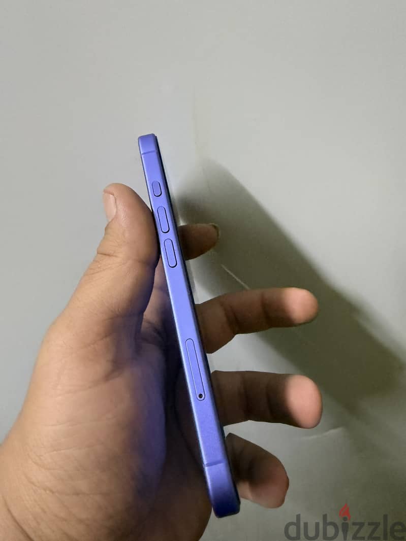 IPhone 16 3