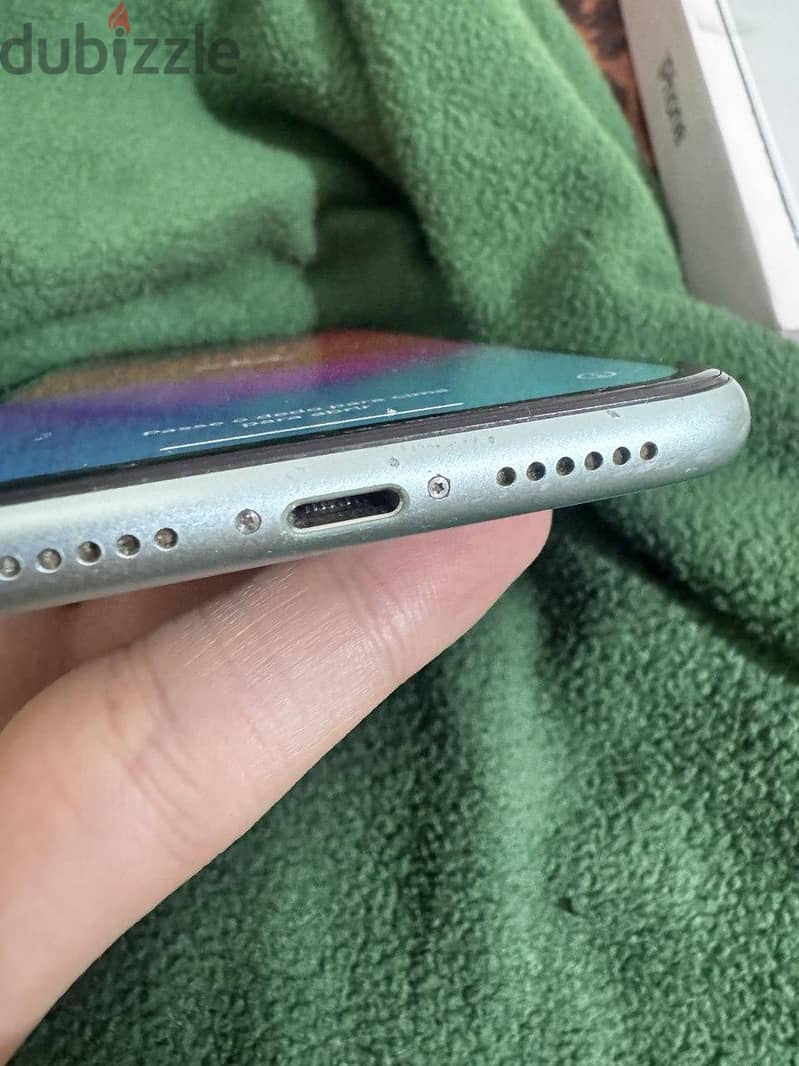Apple - iPhone 11 6