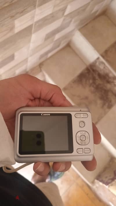 Canon PowerShot A480, a 10.0-megapixel digital compac