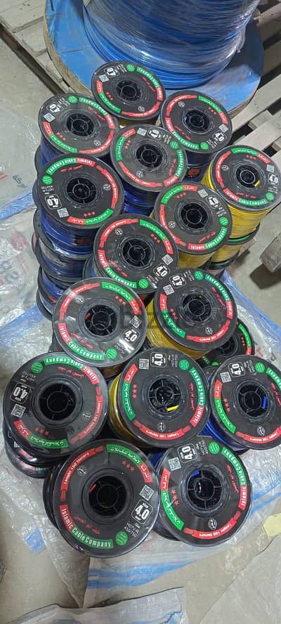 اسلاك وكابلات كهربائيّ نحاس وجميع المقاسات واقل سعر واعلي جوده