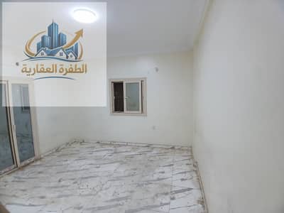شقه ايجار اداري بالقرب من المنطقه الصناعيه والمواصلات