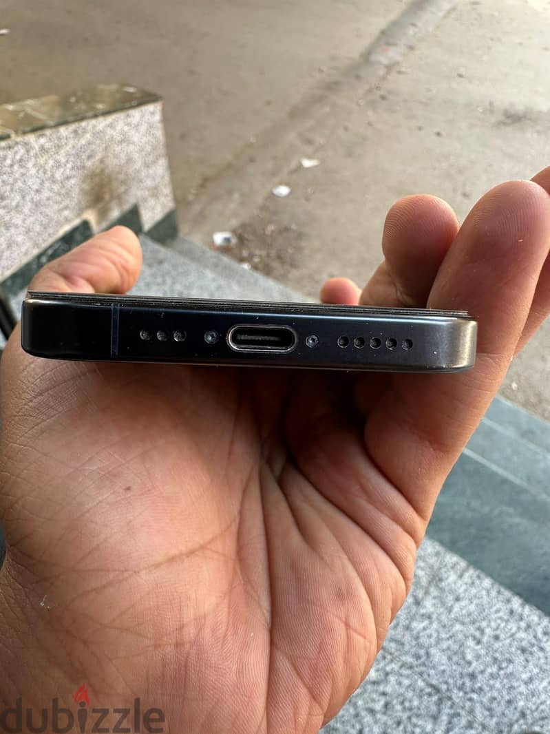 Apple - iPhone 15 Pro 3